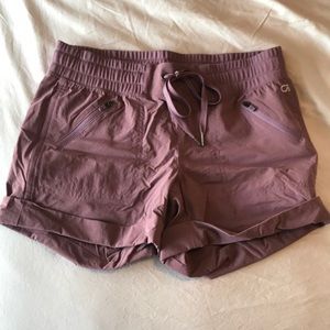 Gapfit hiking shorts never worn XS